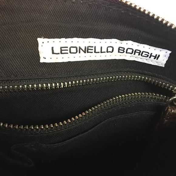 🆑Unique Brown Leather Crossbody - Picture 5 of 10